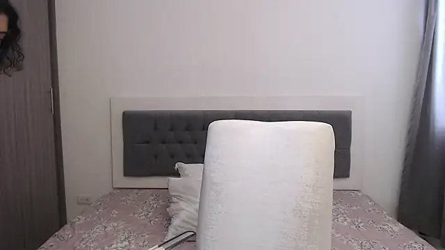 MIYESSI online show from October 23, 2025, 5:55 pm