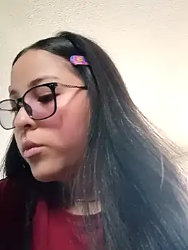 Snapshot of persefone_core chatting on February 8, 2025, 4:14 pm persefone core online show from February 8, 2025, 4:14 pm