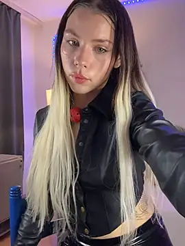 KittyKatyDream online show from January 24, 2025, 7:49 pm