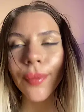 KittyKatyDream online show from March 14, 2025, 3:58 pm