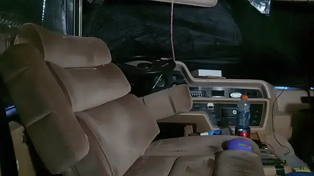 Snapshot of JunkieLiLMethWhore chatting on December 5, 2025, 2:25 pm JunkieLiLMethWhore online show from December 5, 2025, 2:25 pm