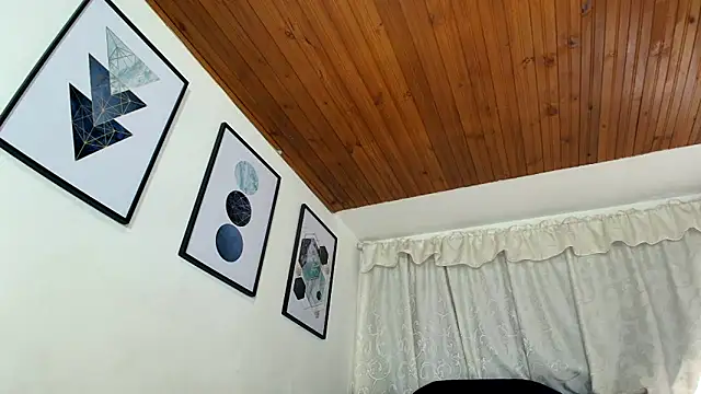 sam her online show from October 10, 2025, 9:03 pm