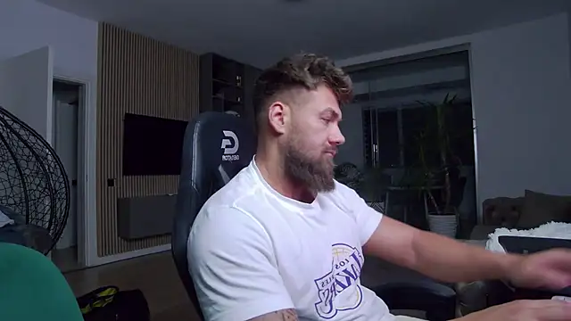 UbbeViking online show from January 27, 2025, 5:26 pm