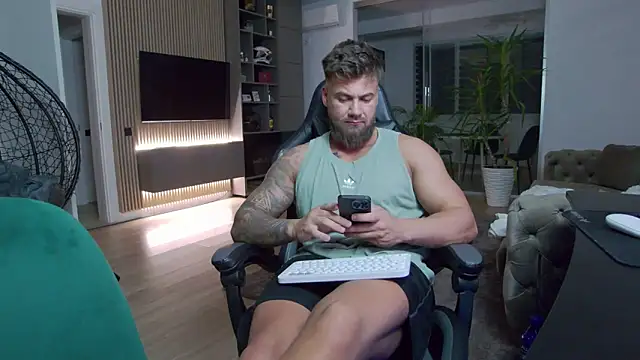 UbbeViking online show from February 7, 2025, 8:10 pm