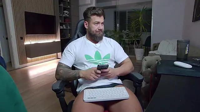 UbbeViking online show from February 24, 2025, 7:41 pm