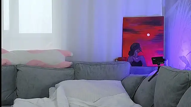 lily  foster online show from March 11, 2025, 5:38 am