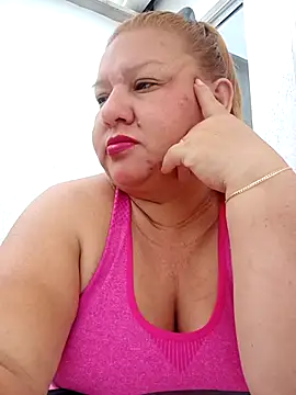Snapshot of HORNY_MATURE25 chatting on March 5, 2025, 7:27 pm HORNY MATURE25 online show from March 5, 2025, 7:27 pm