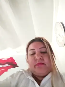 Snapshot of HORNY_MATURE25 chatting on April 10, 2026, 8:24 pm HORNY MATURE25 online show from April 10, 2026, 8:24 pm