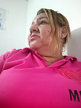 Snapshot of HORNY_MATURE25 chatting on April 11, 2026, 4:00 pm HORNY MATURE25 online show from April 11, 2026, 4:00 pm