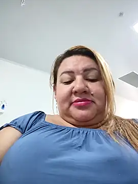 Snapshot of HORNY_MATURE25 chatting on April 13, 2026, 8:14 pm HORNY MATURE25 online show from April 13, 2026, 8:14 pm