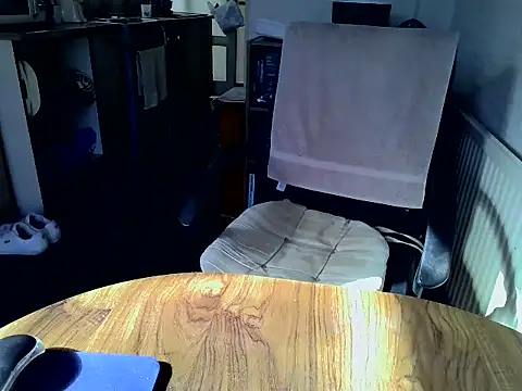 Snapshot of daddyflash chatting on March 3, 2025, 11:44 am daddyflash online show from March 3, 2025, 11:44 am