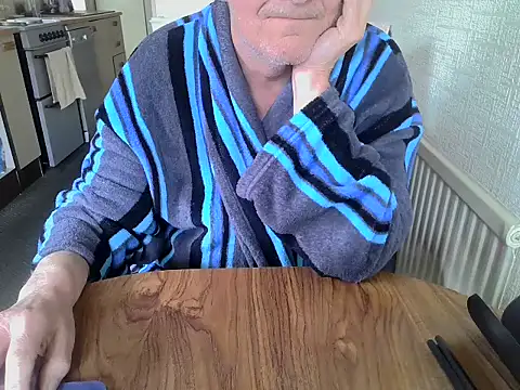 daddyflash online show from April 12, 2026, 10:53 am