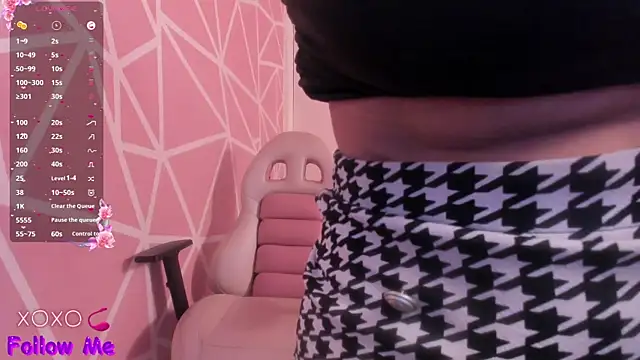 Snapshot of Anggi_1 chatting on January 7, 2026, 11:01 am Anggi 1 online show from January 7, 2026, 11:01 am