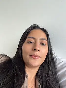 Sophie  Foxxx online show from April 30, 2026, 10:14 pm