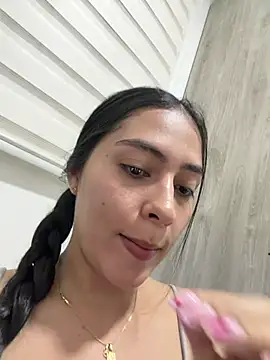 Sophie  Foxxx online show from May 28, 2026, 12:52 am