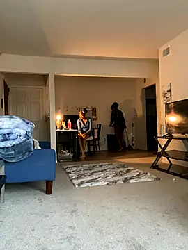 Snapshot of shauntaeme chatting on September 17, 2025, 11:45 am shauntaeme online show from September 17, 2025, 11:45 am