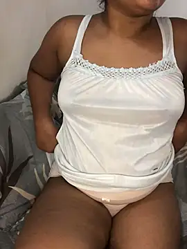 Snapshot of Rose_Olivia chatting on February 1, 2025, 5:16 pm Rose Olivia online show from February 1, 2025, 5:16 pm