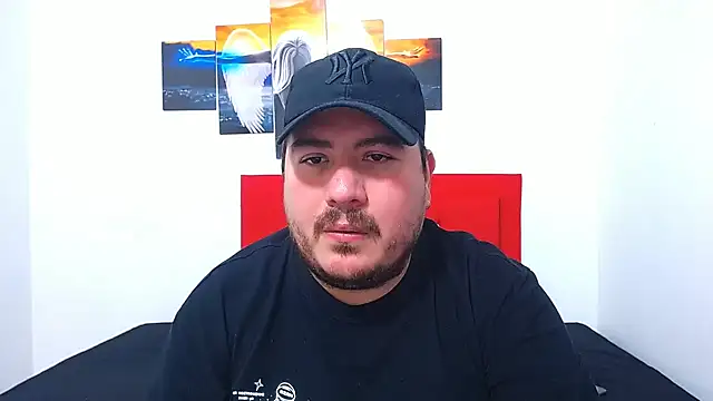 Snapshot of sebastianbigxxx chatting on April 30, 2026, 6:25 pm sebastianbigxxx online show from April 30, 2026, 6:25 pm