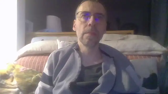 ptitcanard60600 online show from December 13, 2025, 10:26 pm