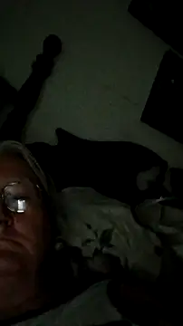 Snapshot of graham1980 chatting on November 25, 2025, 9:09 am graham1980 online show from November 25, 2025, 9:09 am