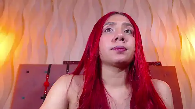 Snapshot of IsabelaLatina chatting on December 22, 2025, 7:16 am IsabelaLatina online show from December 22, 2025, 7:16 am