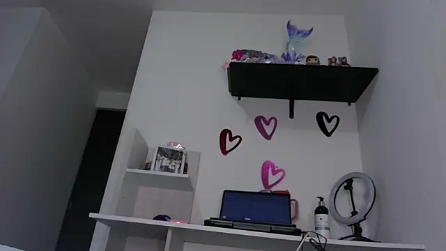 ari sexy1 online show from November 1, 2025, 1:40 am