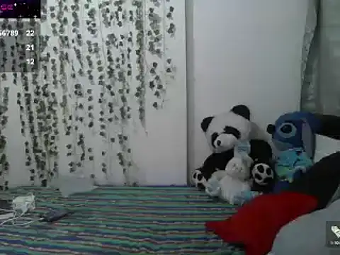 Snapshot of Charis_21 chatting on December 23, 2024, 12:46 am Charis 21 online show from December 23, 2024, 12:46 am