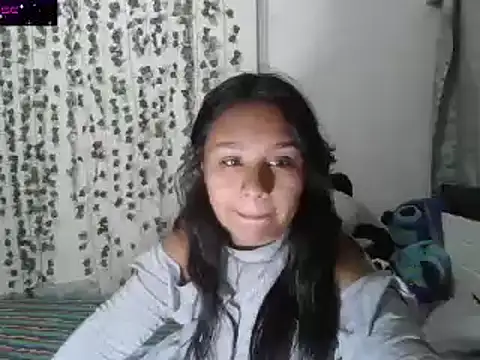 Snapshot of Charis_21 chatting on December 24, 2024, 12:55 pm Charis 21 online show from December 24, 2024, 12:55 pm