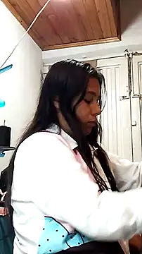 Snapshot of Charis_21 chatting on January 17, 2025, 8:44 pm Charis 21 online show from January 17, 2025, 8:44 pm