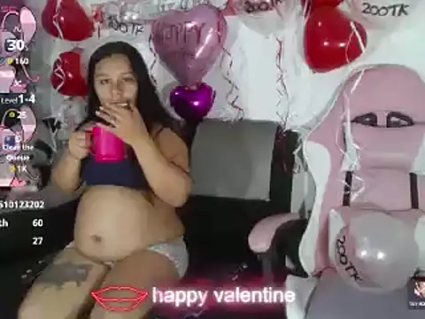 Snapshot of Charis_21 chatting on February 20, 2025, 2:35 pm Charis 21 online show from February 20, 2025, 2:35 pm