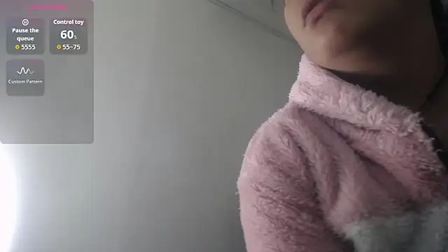 Snapshot of Charis_21 chatting on October 8, 2025, 1:03 am Charis 21 online show from October 8, 2025, 1:03 am