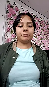 Snapshot of Charis_21 chatting on October 20, 2025, 1:39 am Charis 21 online show from October 20, 2025, 1:39 am