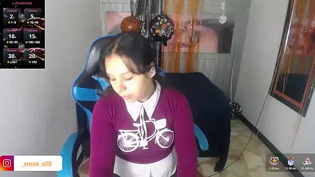 Snapshot of Charis_21 chatting on November 6, 2025, 3:07 am Charis 21 online show from November 6, 2025, 3:07 am