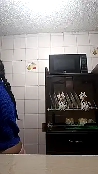 Snapshot of Charis_21 chatting on December 1, 2025, 8:36 pm Charis 21 online show from December 1, 2025, 8:36 pm