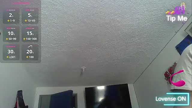 Snapshot of Charis_21 chatting on February 20, 2026, 3:34 pm Charis 21 online show from February 20, 2026, 3:34 pm