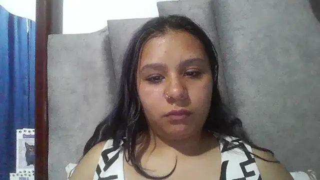 Snapshot of Charis_21 chatting on March 26, 2026, 12:06 am Charis 21 online show from March 26, 2026, 12:06 am