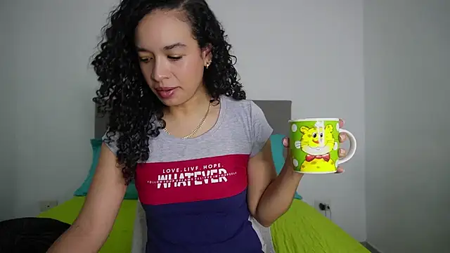 Snapshot of angela__98 chatting on November 7, 2025, 12:38 pm angela 98 online show from November 7, 2025, 12:38 pm