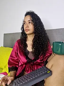 Snapshot of angela__98 chatting on December 17, 2025, 11:38 am angela 98 online show from December 17, 2025, 11:38 am