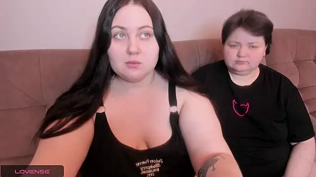 Snapshot of ihaveasecret_ chatting on January 25, 2025, 1:21 am ihaveasecret online show from January 25, 2025, 1:21 am