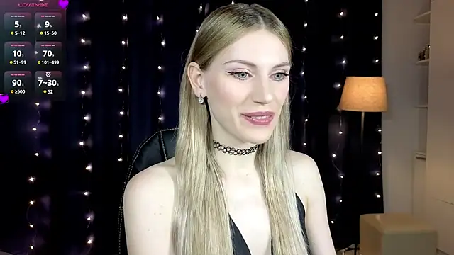 Lilianna Just online show from December 2, 2024, 5:48 pm