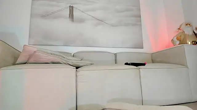 Snapshot of Apotheosis01 chatting on December 5, 2025, 2:03 pm Apotheosis01 online show from December 5, 2025, 2:03 pm