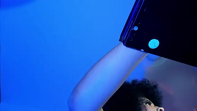 Snapshot of Apotheosis01 chatting on January 6, 2026, 10:30 am Apotheosis01 online show from January 6, 2026, 10:30 am