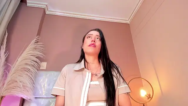 Snapshot of NoraDasilva chatting on November 8, 2025, 12:33 am NoraDasilva online show from November 8, 2025, 12:33 am