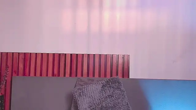 Snapshot of NoraDasilva chatting on December 2, 2025, 1:39 pm NoraDasilva online show from December 2, 2025, 1:39 pm