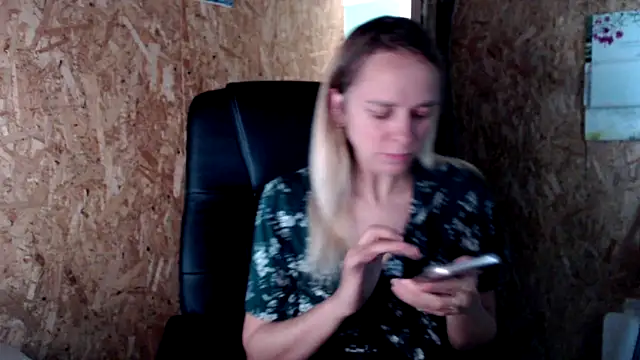 Snapshot of las_sweet chatting on September 8, 2025, 2:16 pm las sweet online show from September 8, 2025, 2:16 pm