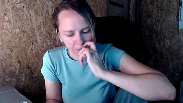 Snapshot of las_sweet chatting on September 17, 2025, 7:43 am las sweet online show from September 17, 2025, 7:43 am