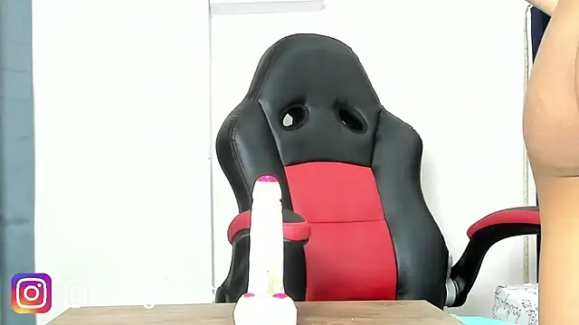 Snapshot of Kloe-squirts chatting on September 27, 2025, 2:27 am Kloe-squirts online show from September 27, 2025, 2:27 am