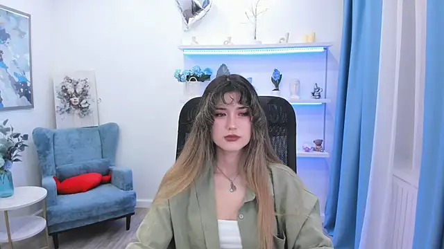 AnneTLi online show from July 8, 2026, 3:22 am