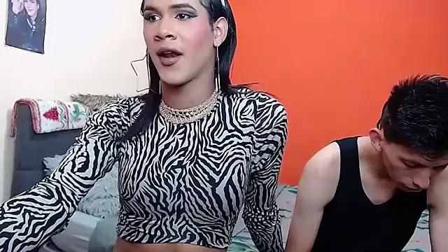 Snapshot of Babylolatop chatting on February 11, 2025, 6:22 pm Babylolatop online show from February 11, 2025, 6:22 pm