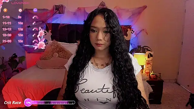 alexxandra ferri  online show from October 24, 2025, 6:21 am